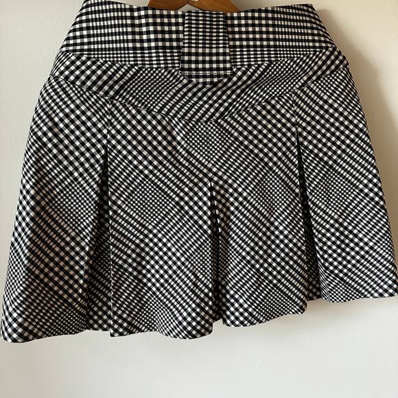 Marciano Black & White Plaid Mini Skirt Size 8 - Picture 2 of 6